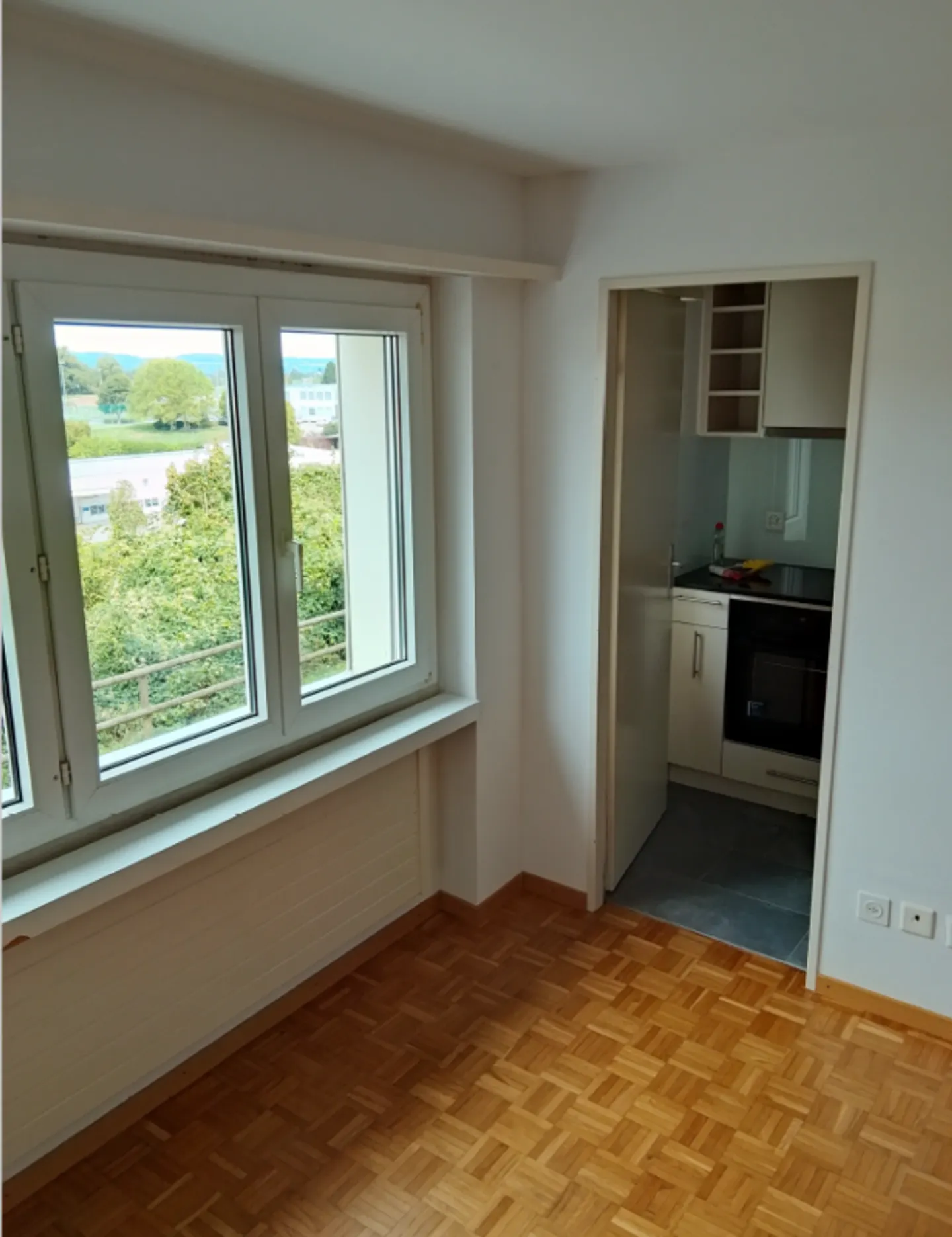 Charmante 1.5-Zimmer-Wohnung in Bronschhofen - Photo 2 of 5