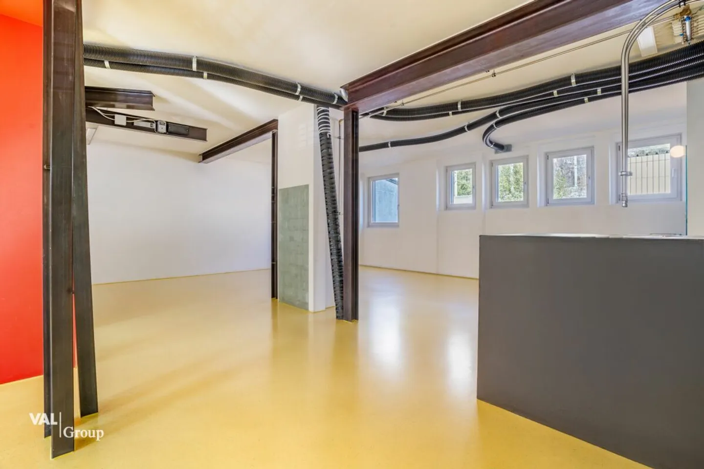 Office Space in a Central Location - Photo 6 of 13