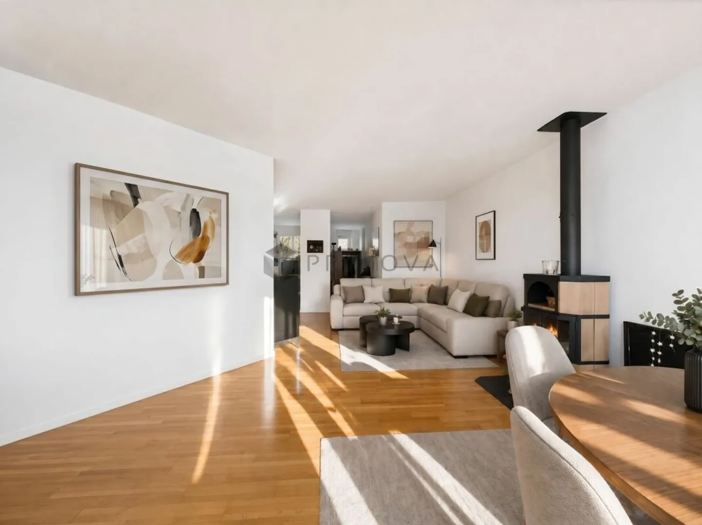 Beaucoup d'espace pour les loisirs et la famille - Appartement de 4,5 pièces avec grande salle de loisirs dans un emplacement privilégié et fiscalement avantageux - Photo 1 sur 9