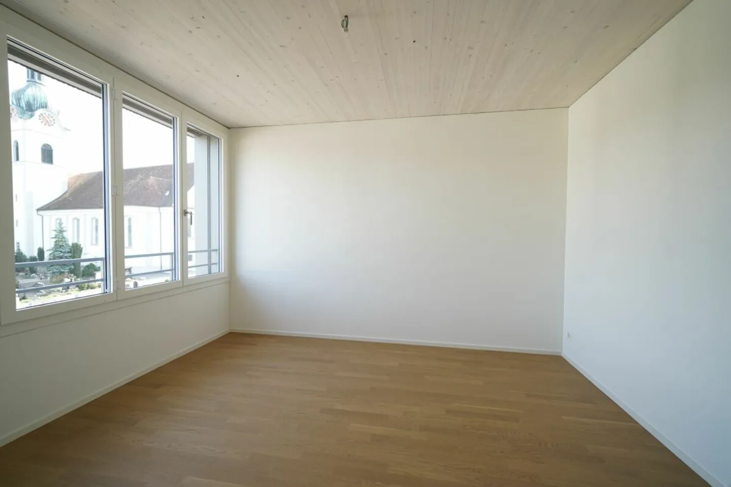 Modernes Wohnen im Zentrum von Inwil - Foto 9 di 11