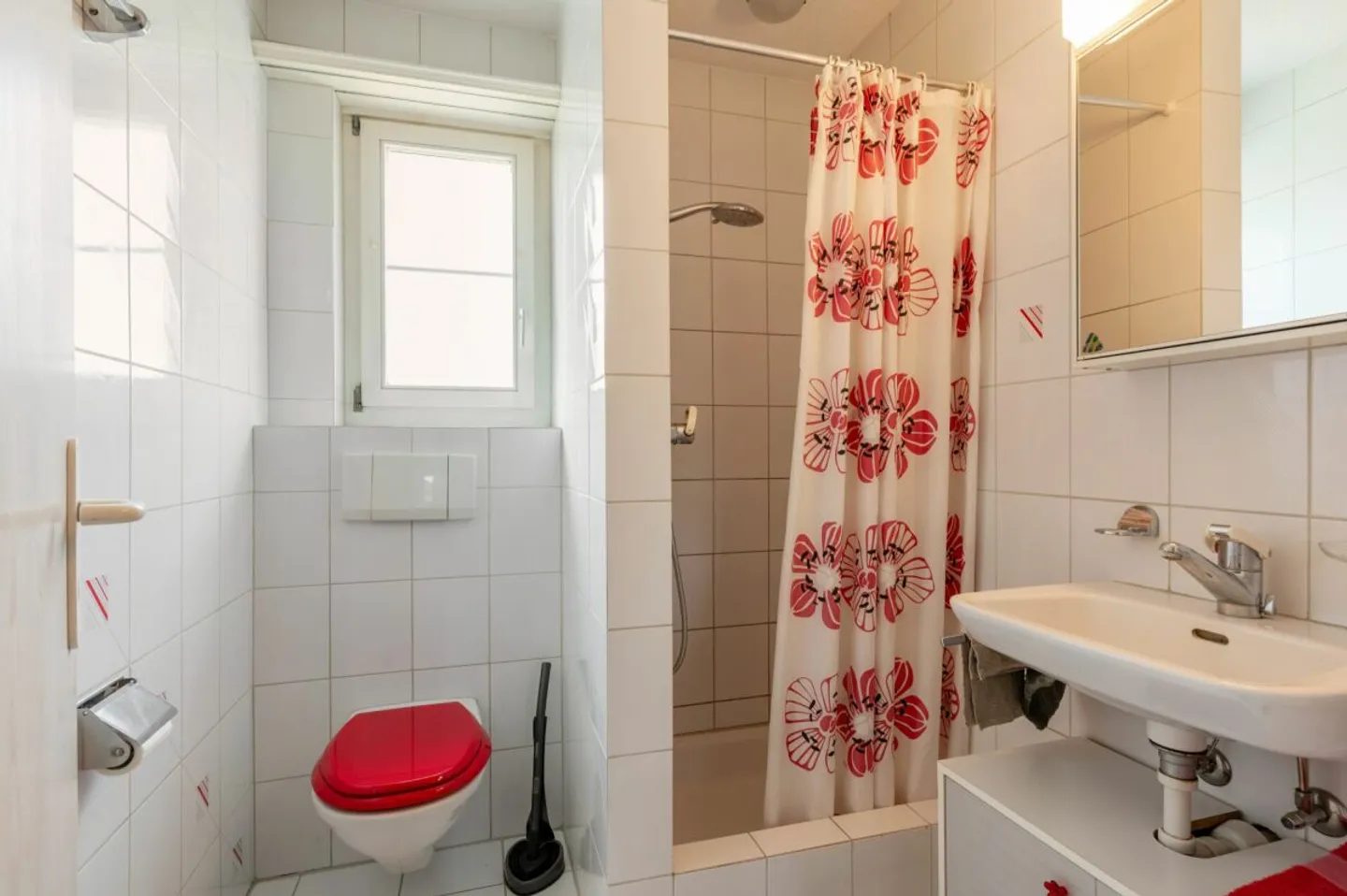 Maison familiale spacieuse et bien entretenue à rafraîchir - Photo 6 sur 13
