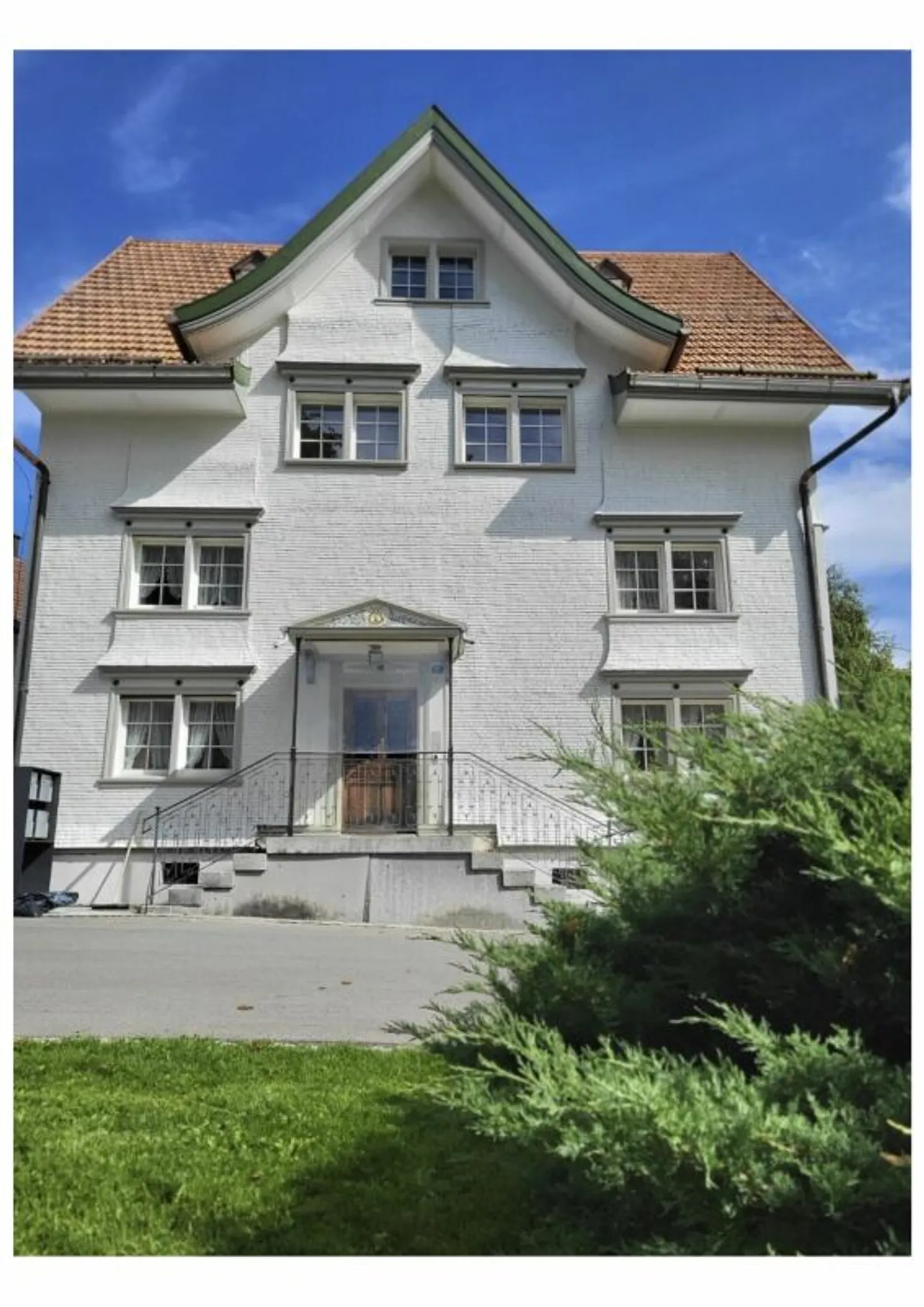 Charmantes Mehrfamilienhaus - Foto 3 von 6