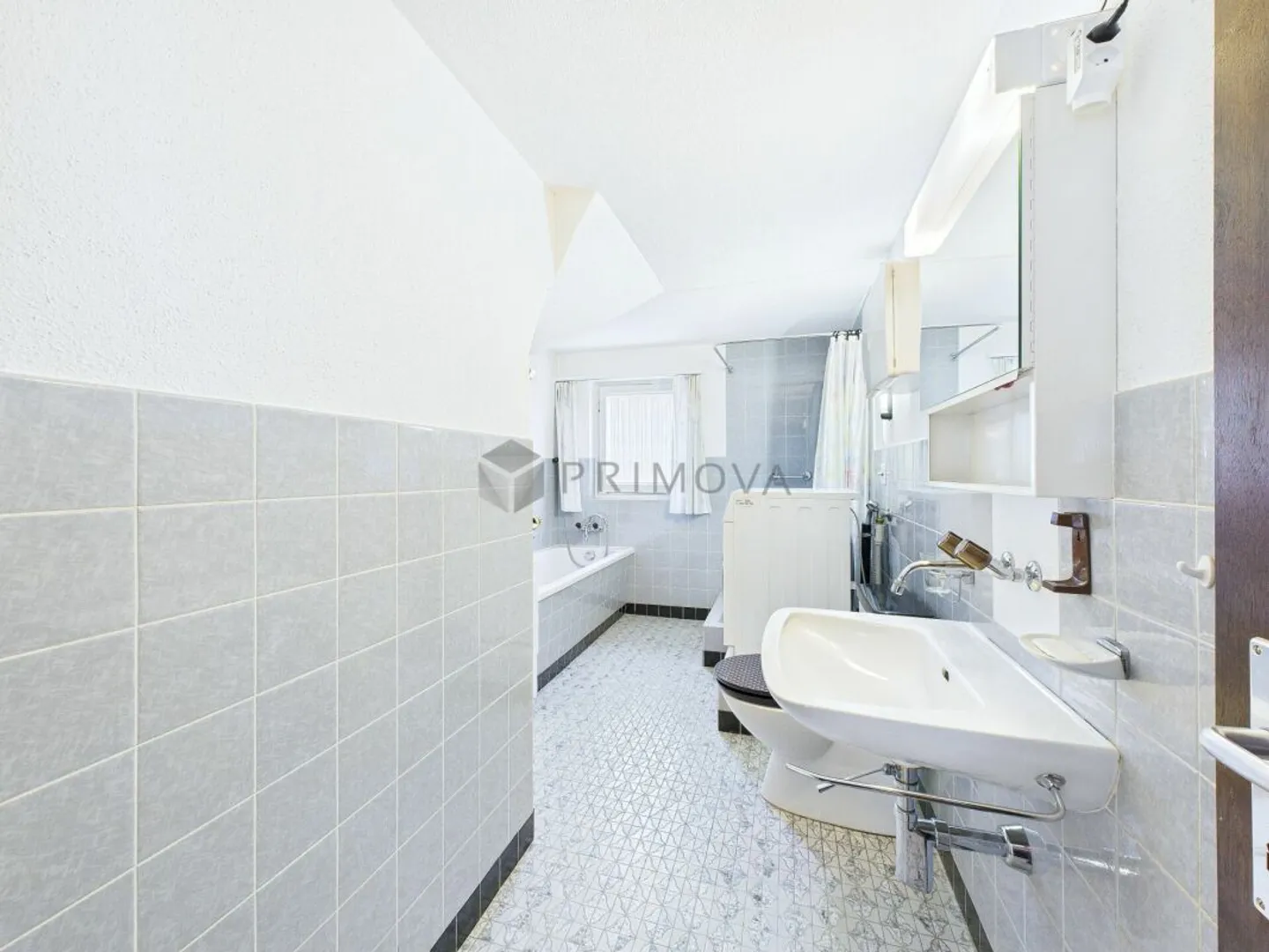 Una casa che apre porte - Foto 10 di 13