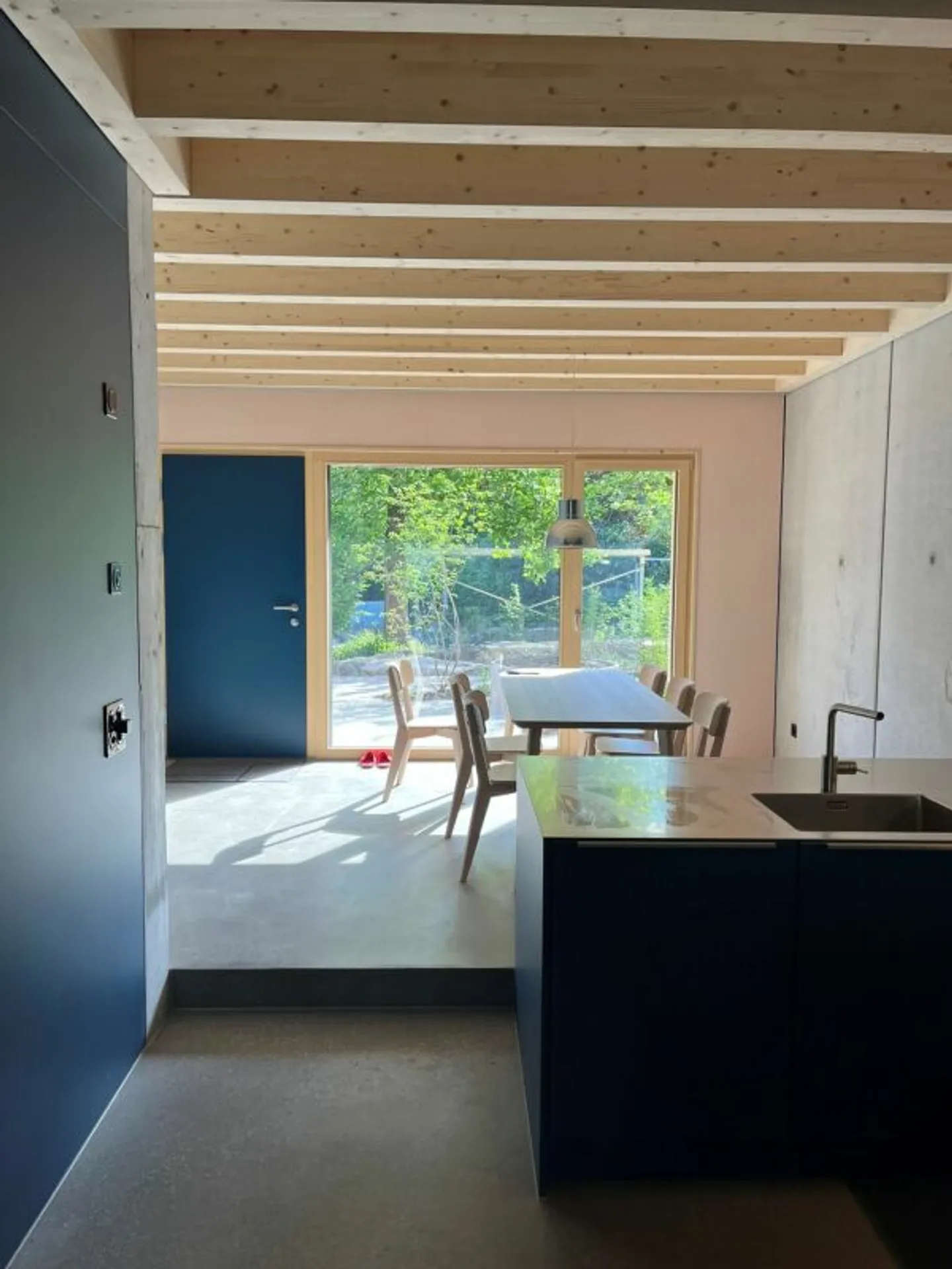 Moderne Reihenhäuser im Grünen - Foto 5 von 13
