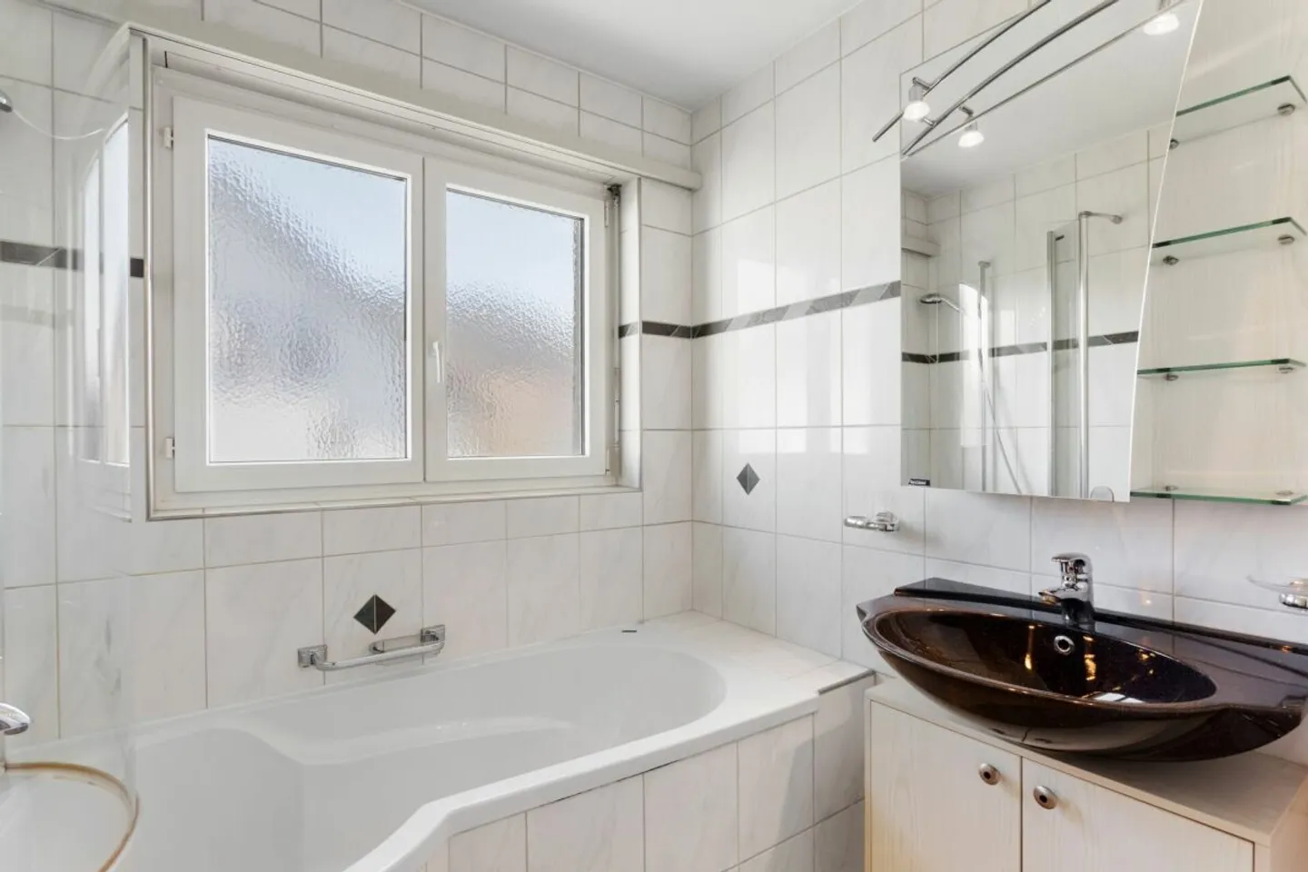 Leben im sonnigen Turbenthal! - Photo 6 of 12