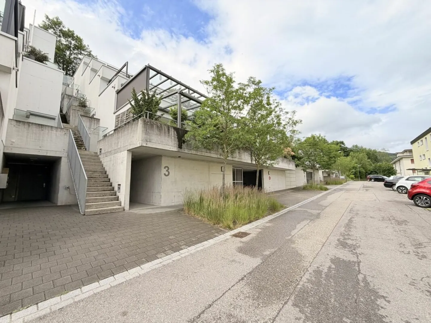 Vue alpine de rêve et confort de vie - Appartement de 5.5 pièces avec terrasse XXL - Photo 1 sur 13