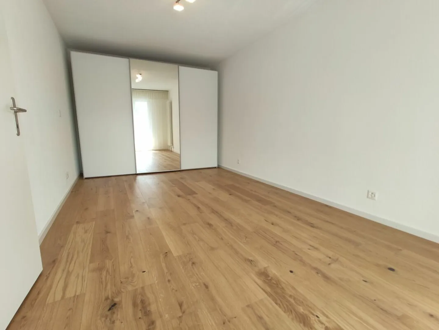 Central 2½ Room Apartment - Photo 6 of 12