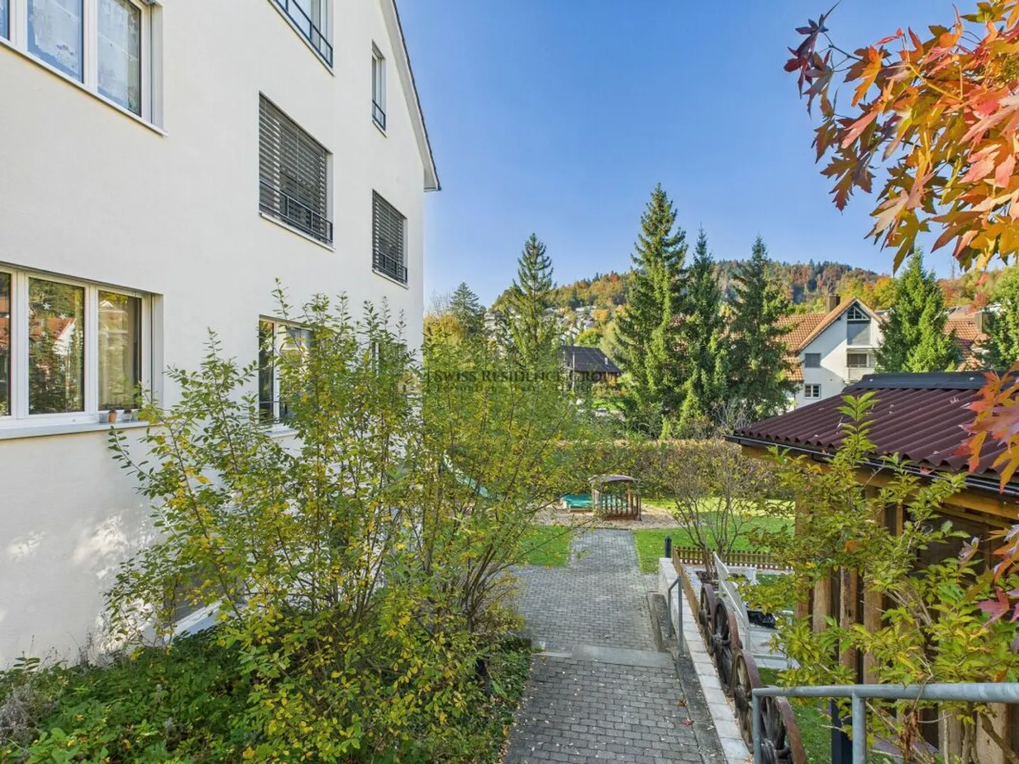 Investing with Vision - Fully Rented Multi-Family House with Potential - Photo 5 of 13