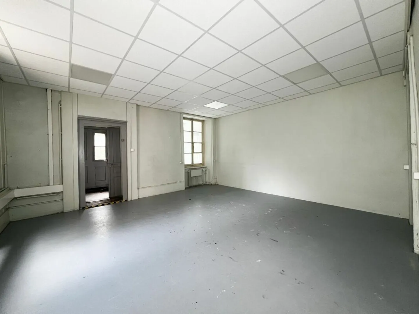 Locali spaziosi di circa 220m² nel centro città - Foto 4 di 13