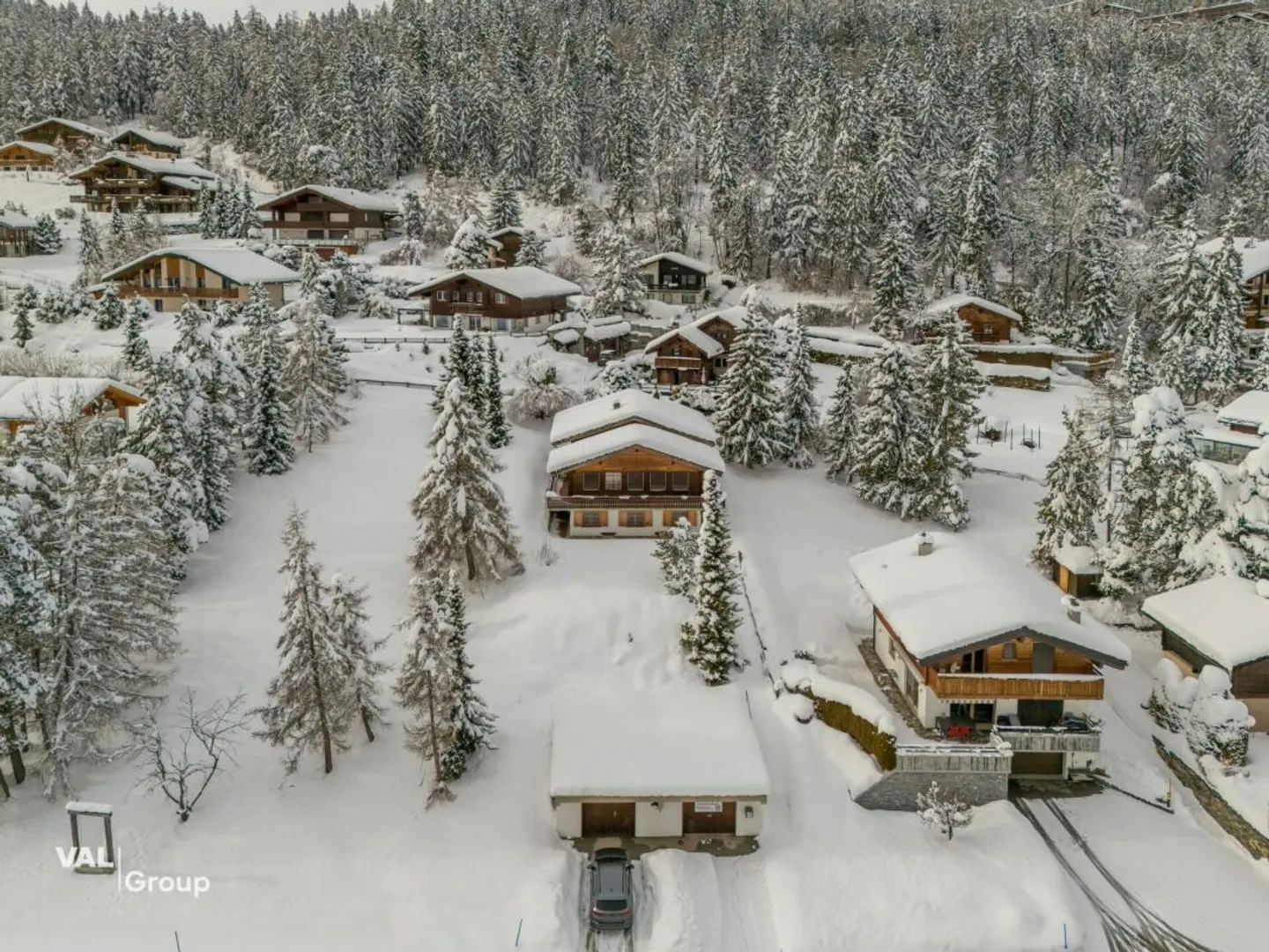 Chalet chaleureux avec vue panoramique - Photo 3 sur 13