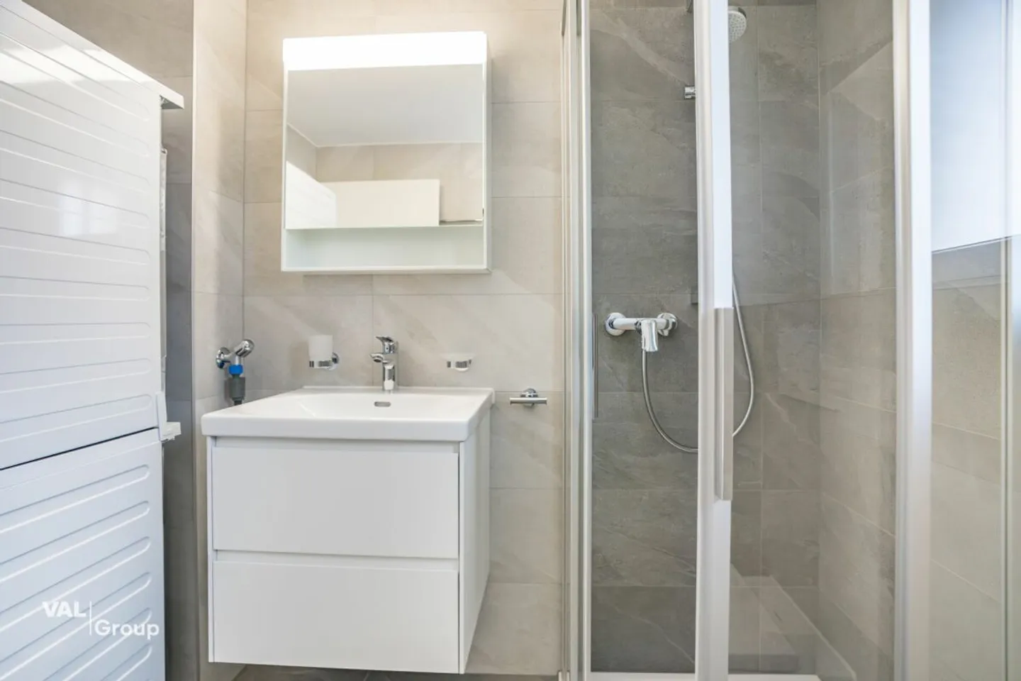 Bright 3.5-room new apartment with balcony - Living in Steg - Photo 8 of 13