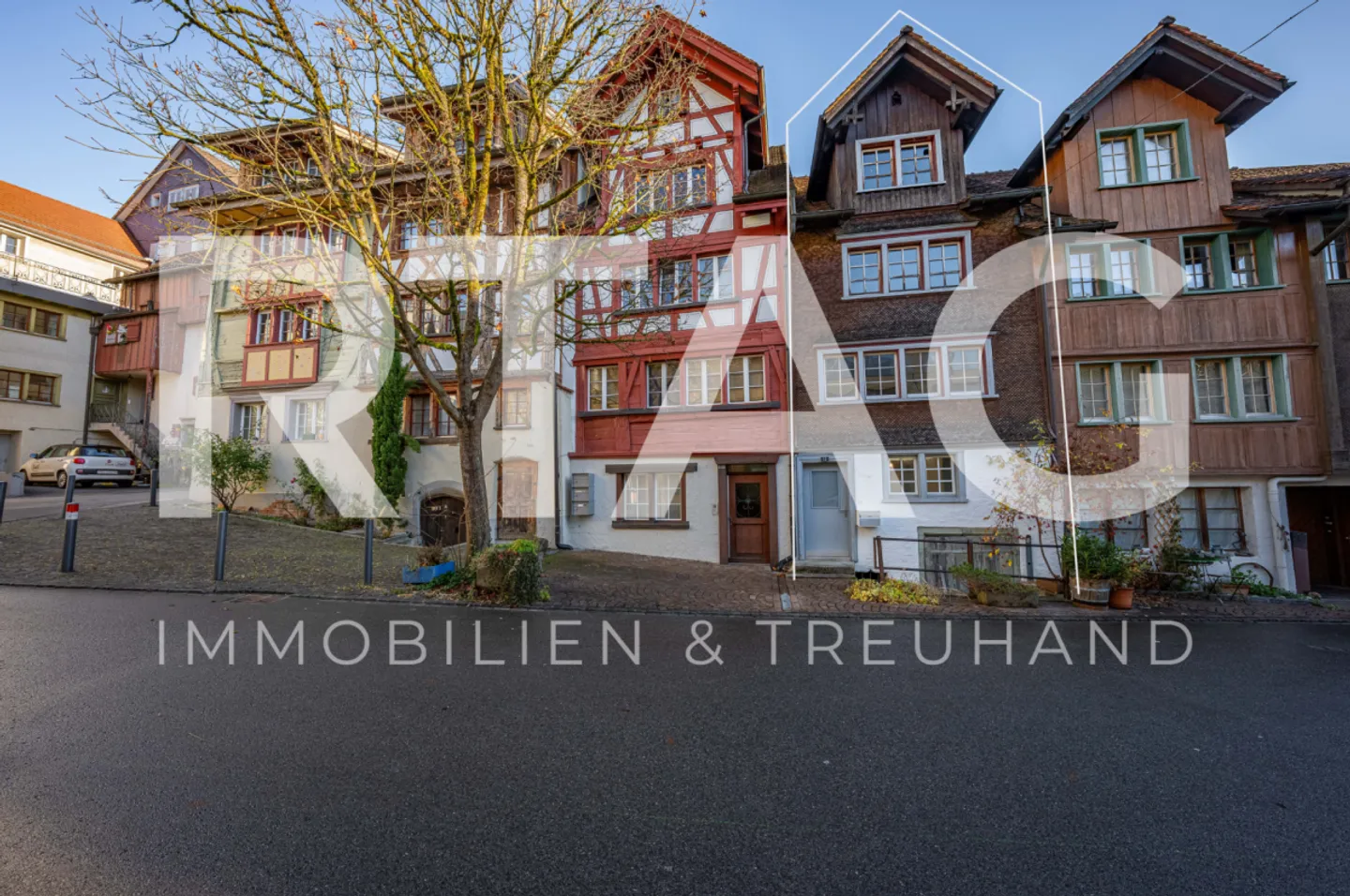 Maison de rangée - Photo 1 sur 10