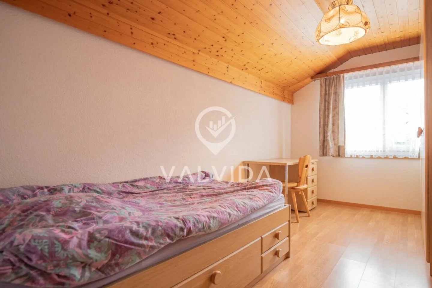 Investir et profiter - appartement rénové de 4,5 pièces avec garage et bail existant - Photo 7 sur 9