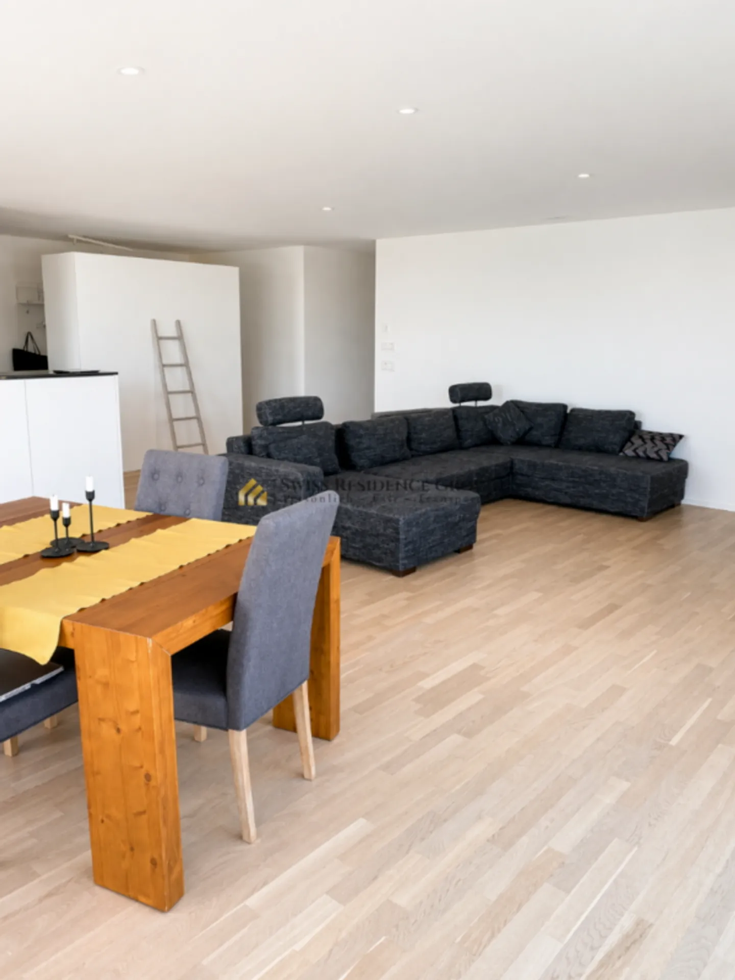 Modern 3.5 room apartment in Zollikon awaits you! - Photo 10 of 13