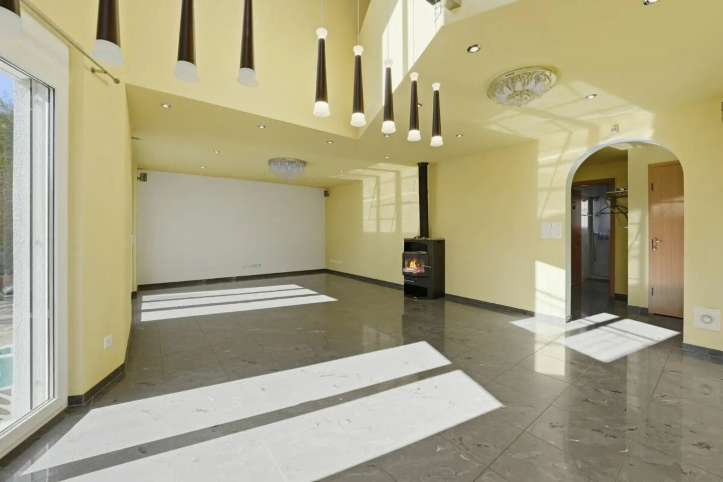 Geräumiges Familienhaus in Wittenbach - Foto 7 von 13