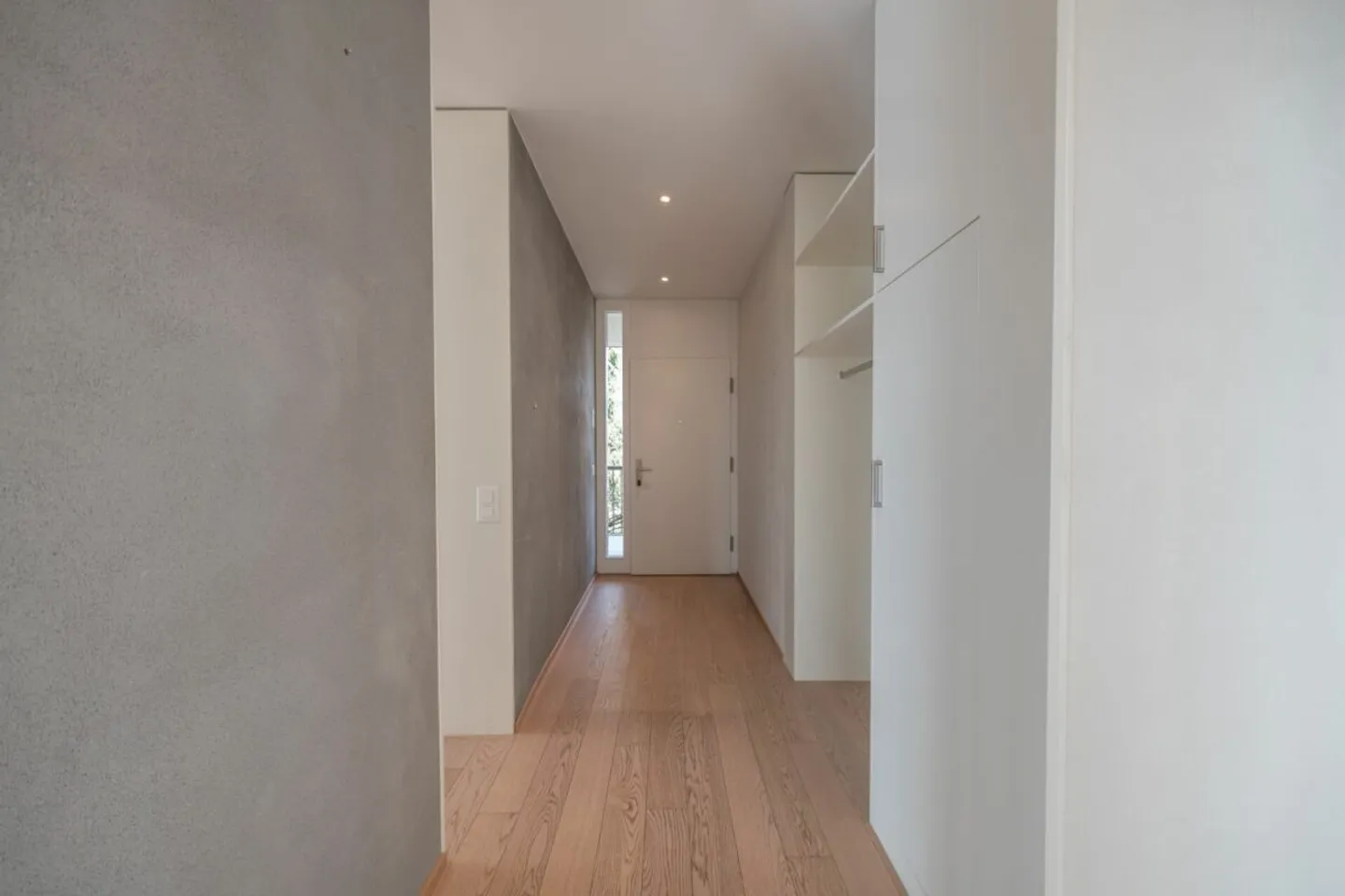 Exklusives Wohnerlebnis: Attikawohnung mit Rundum-Terrasse an begehrter Lage - Foto 8 von 13