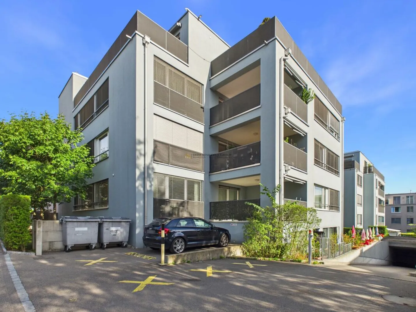 Light-flooded 4.5-room apartment with spacious sun balcony - Photo 1 of 13
