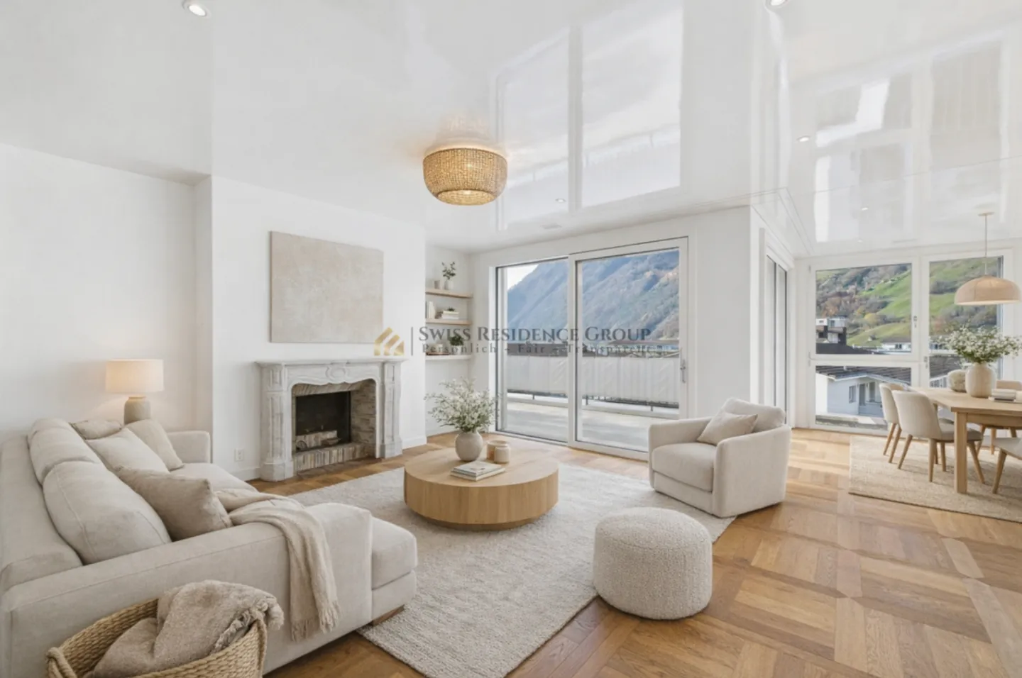 Dreamlike Attic with Mountain View - Exclusive Residential Jewel - Photo 2 of 12