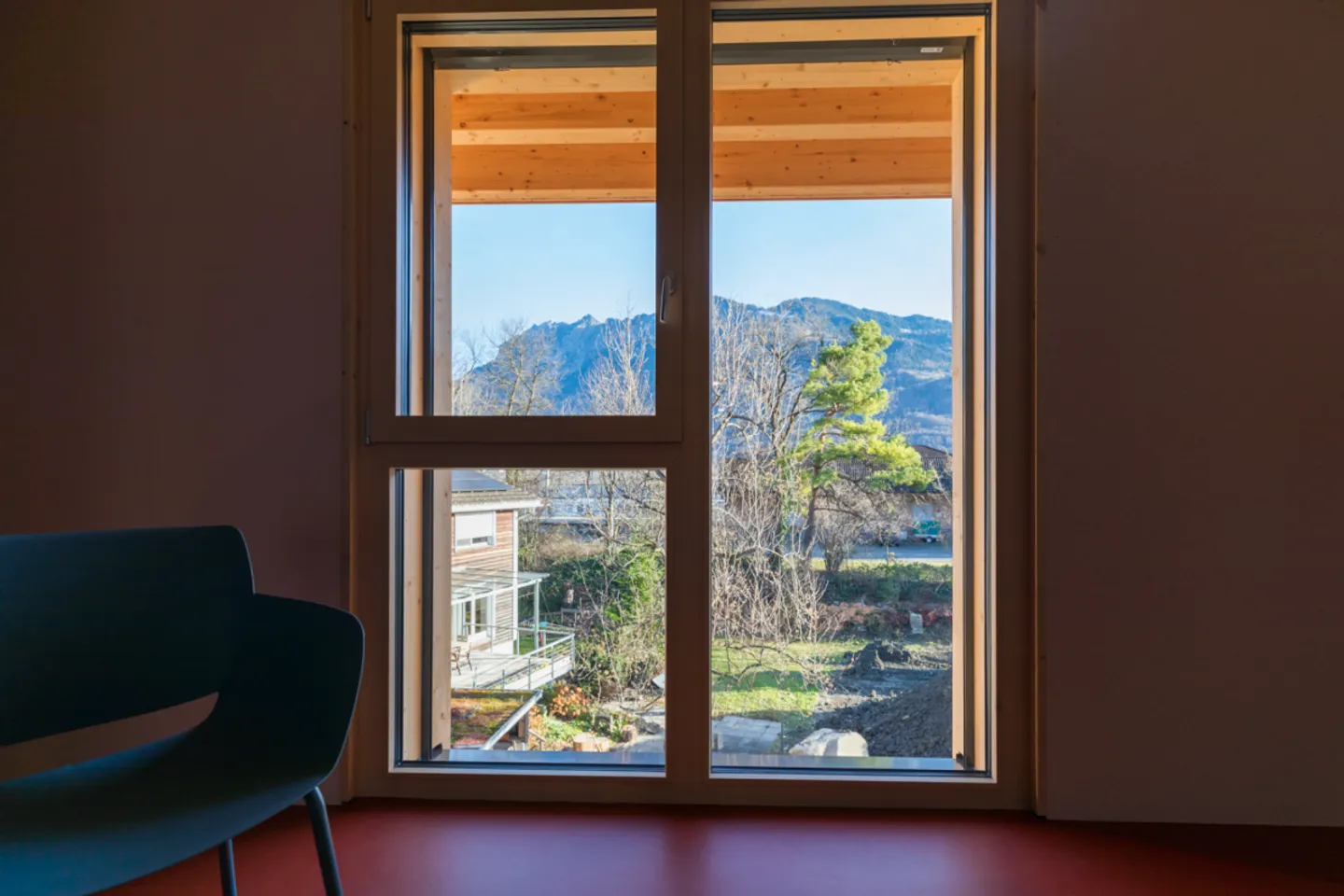 Stylish and spacious living in a modern terraced house - Photo 13 of 13