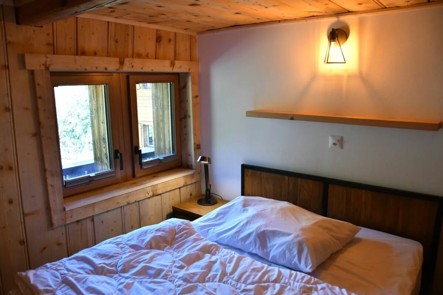 Chalet 4.5 Zimmer in PPE - Ausgezeichnetes Vermietungspotenzial - Foto 3 von 13