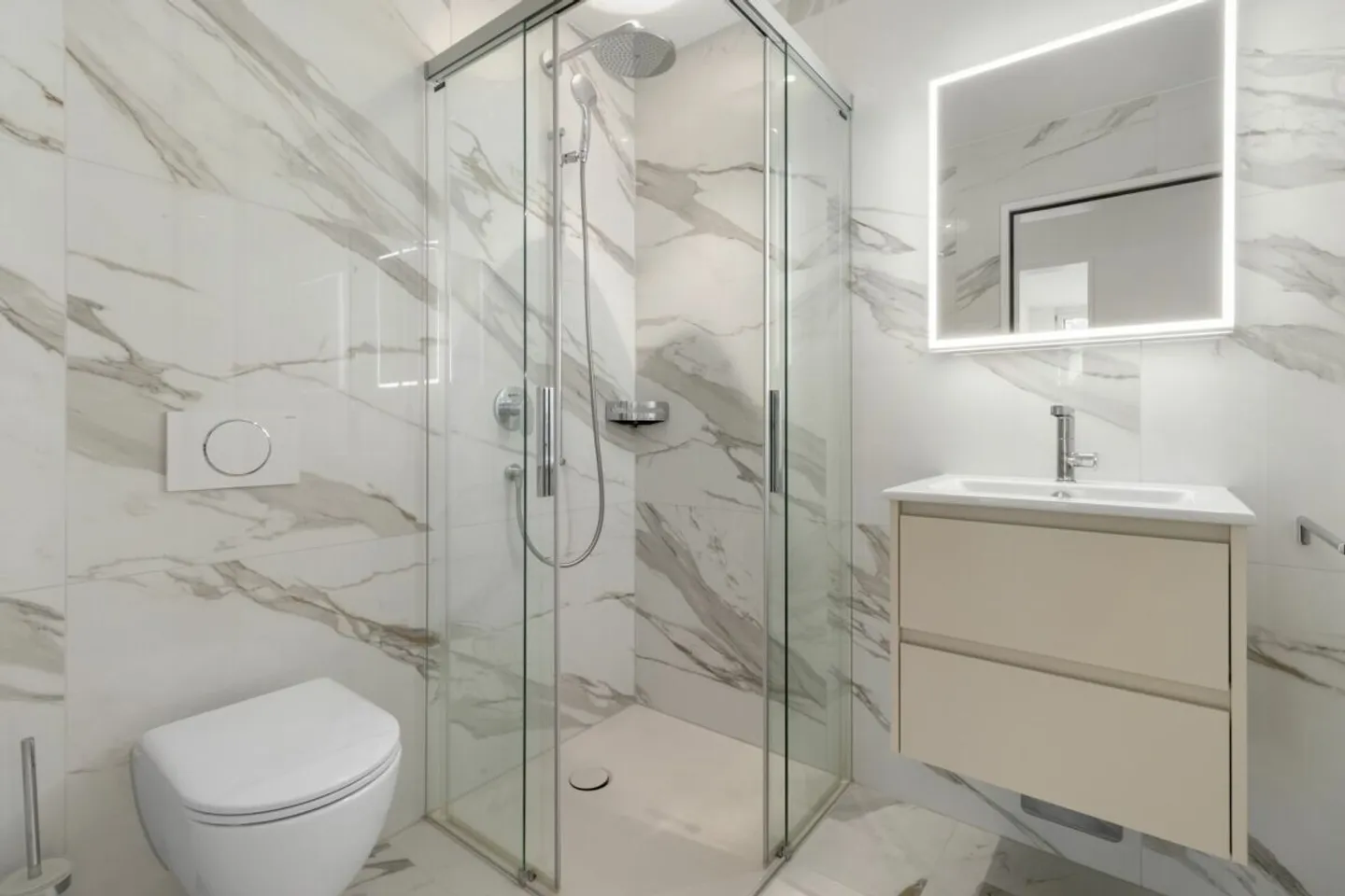 Attractive and quietly located apartment - Photo 6 of 10