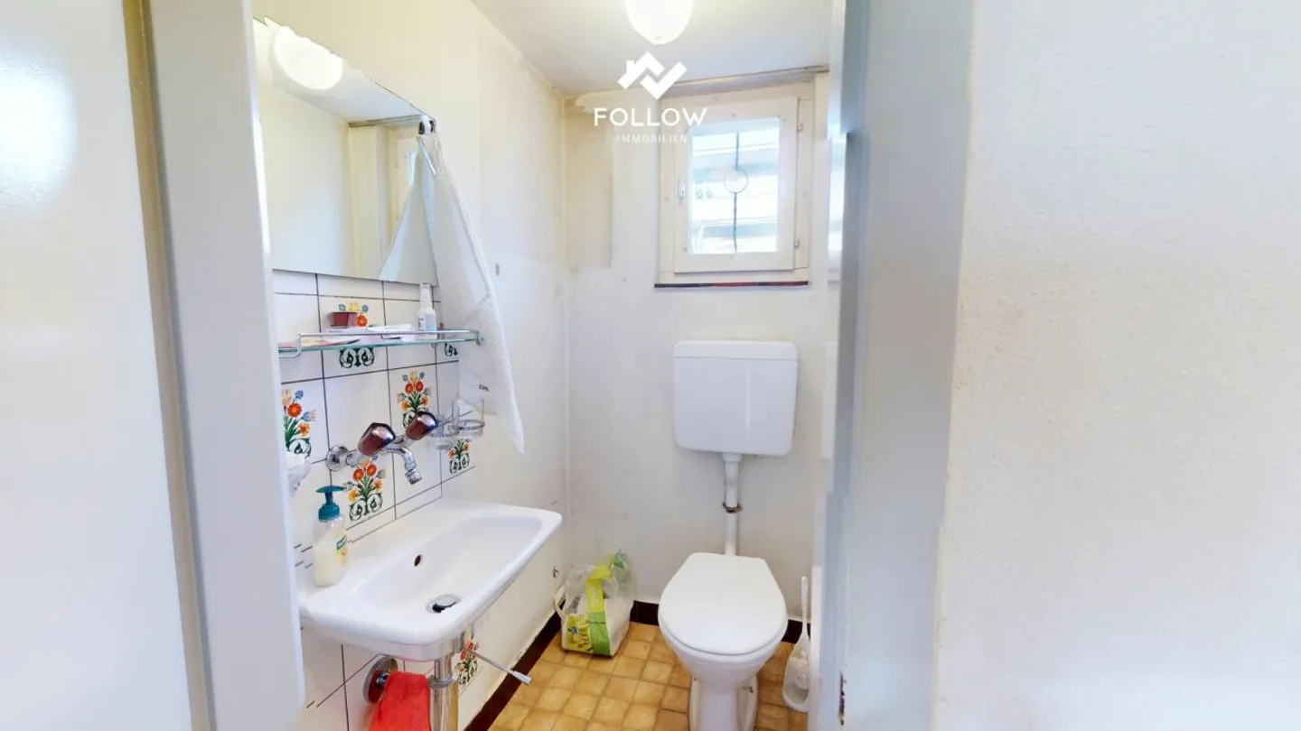 Single-family house in a preferred location - Photo 11 of 13