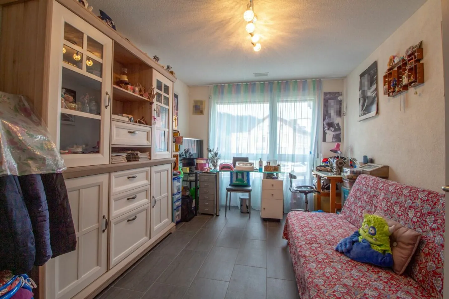 Appartement familial de 4,5 pièces avec balcon et environ 121m2 de surface habitable à Pfungen - Photo 10 sur 12