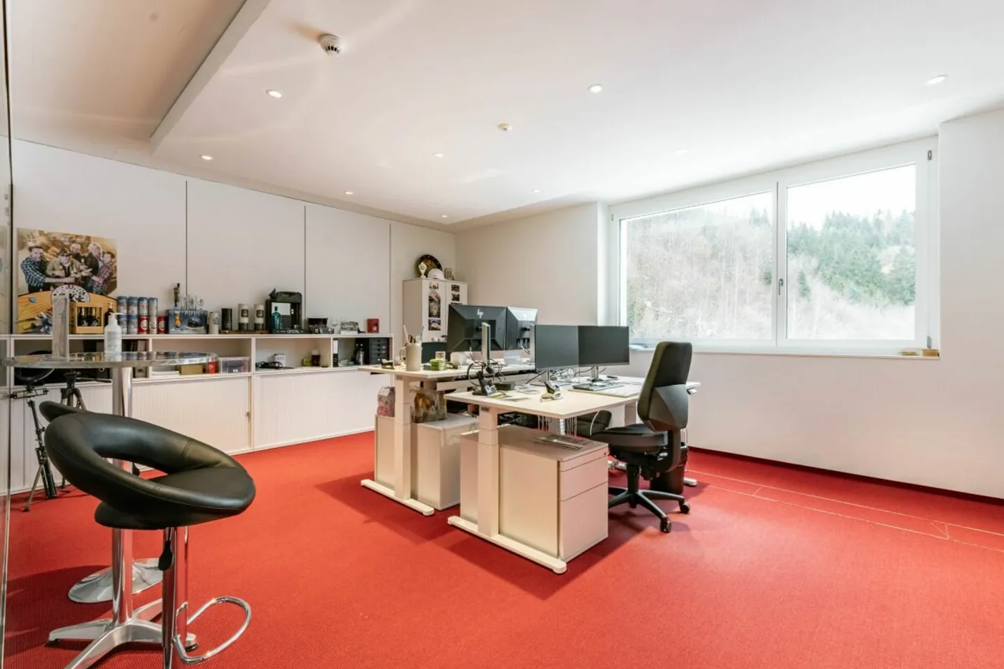 Il tuo nuovo ufficio e spazio commerciale spazioso a Matten vicino a Interlaken - Foto 10 di 13