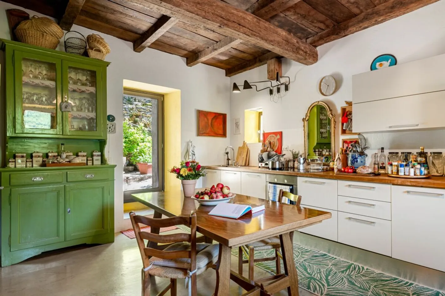 LEBENSTRAUM TESSIN - Charming renovated village house with large studio ideal for art & culture and B&B - Photo 11 of 13