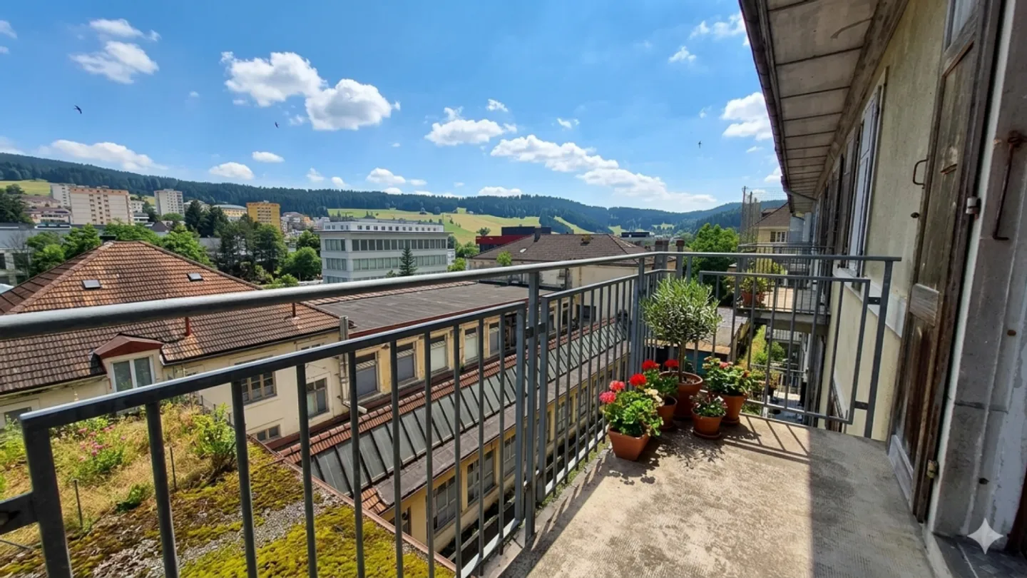 3-Zimmer-Wohnung mit Balkon in Locle - Foto 5 von 8