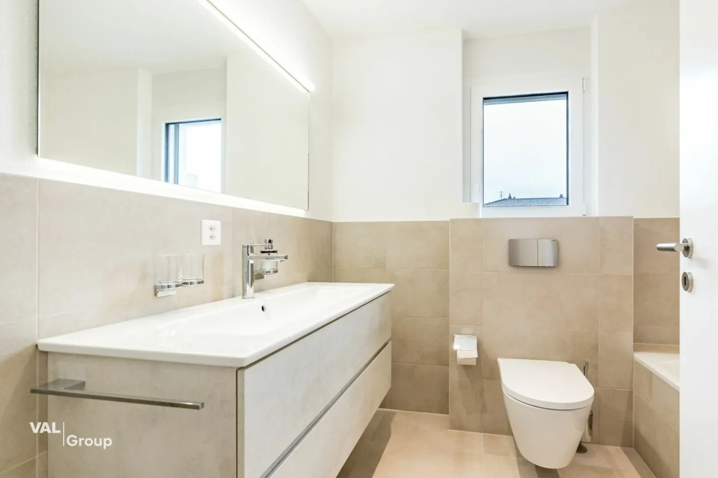 Moderno appartamento di 4,5 stanze a Susten - soleggiato, di alta qualità e con balcone - Foto 9 di 13