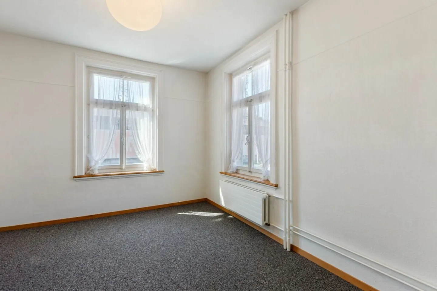 Geschichtsträchtiges Anwesen - Foto 5 von 13