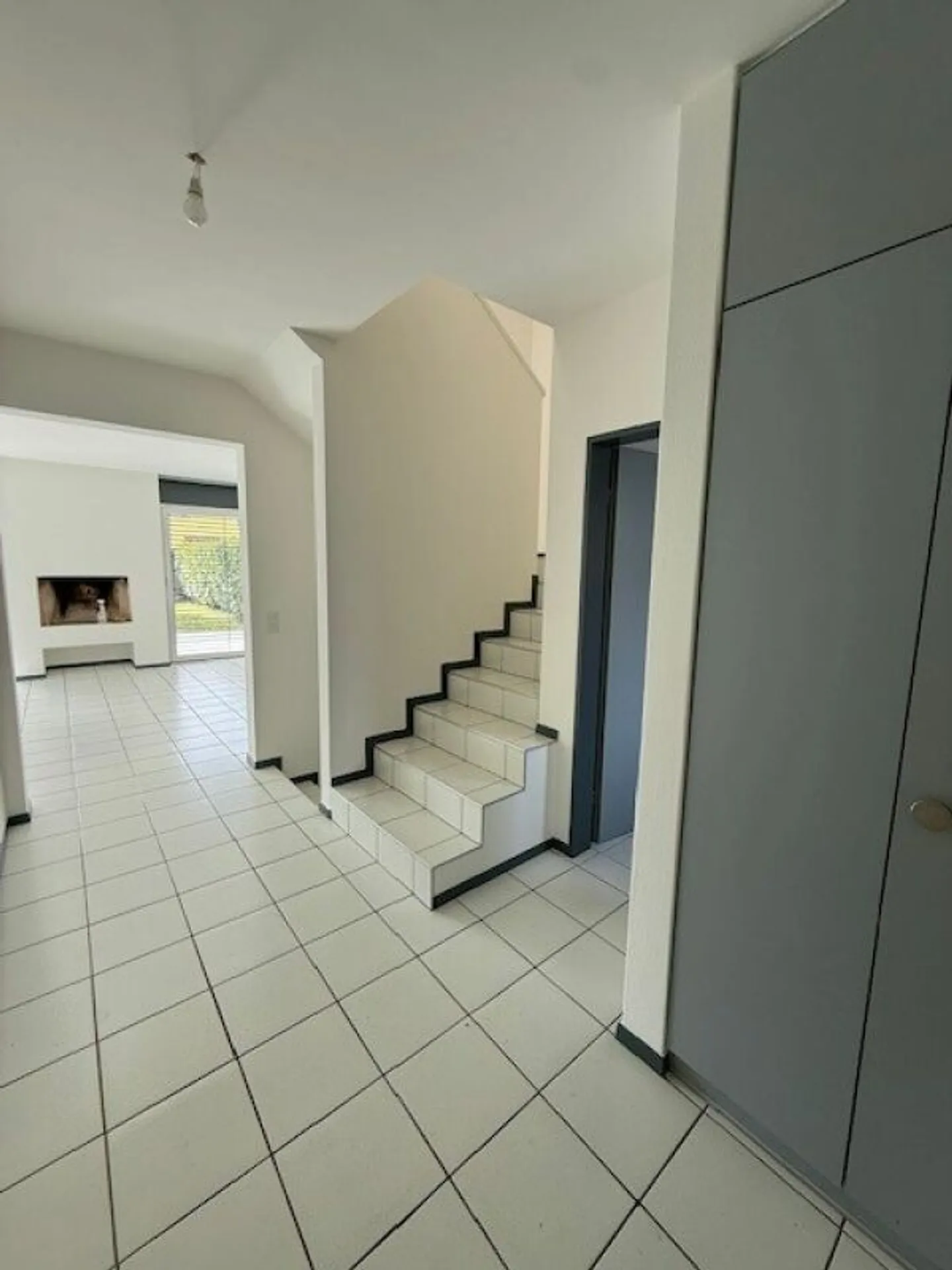 LOSONE - Zu vermieten Reihenhaus mit 4.5 Zimmern - Foto 5 von 11