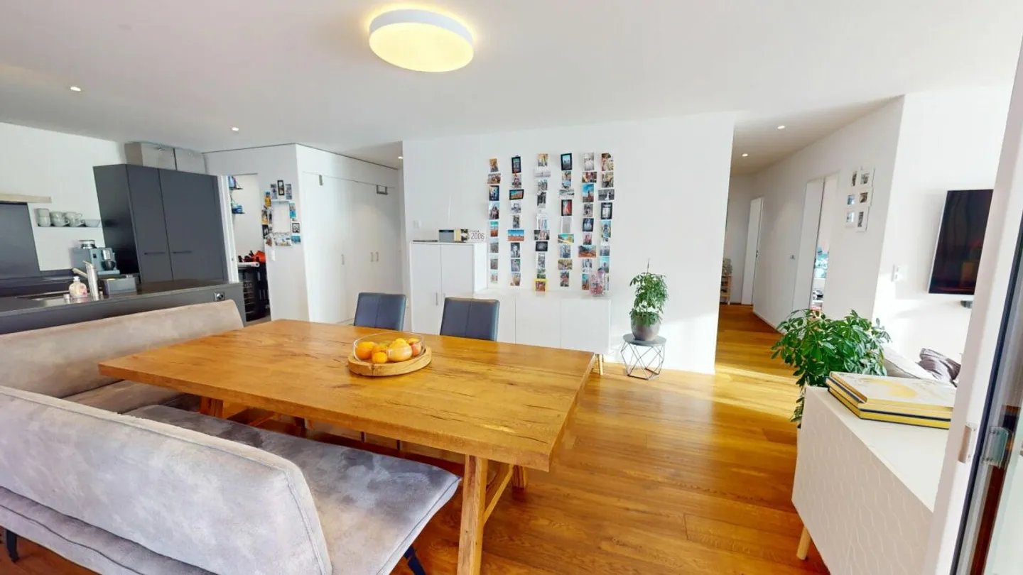 Appartement mansardé moderne de 4½ pièces dans un emplacement de choix - Photo 8 sur 13