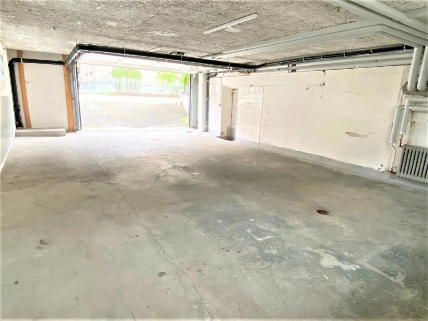 Spacious commercial space in the southern quarter - Photo 3 of 4
