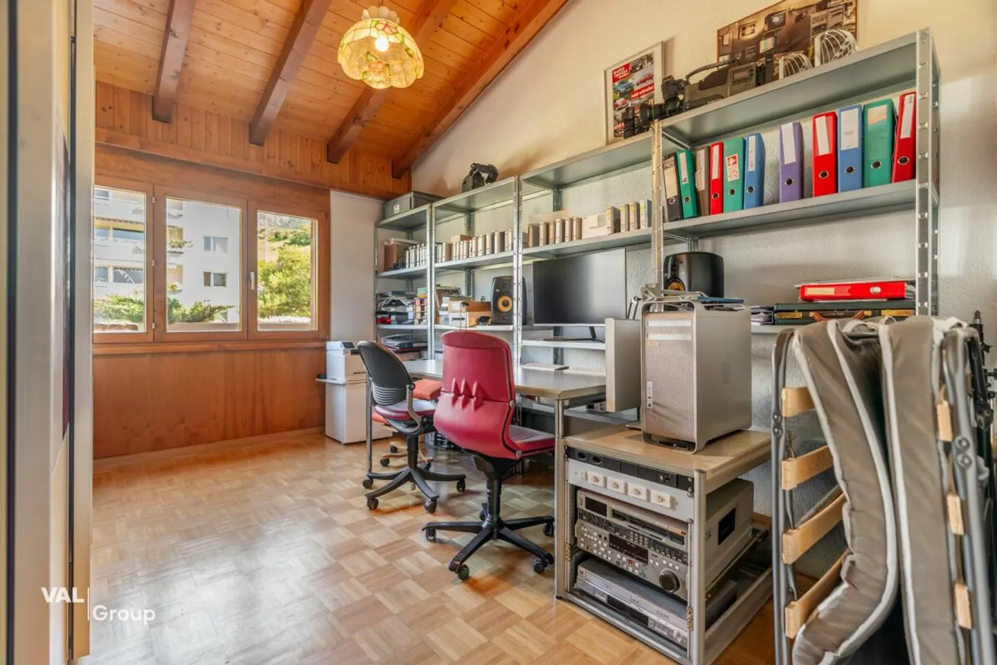 Vivere sopra i tetti di Brig con sole, vista ampia e molta privacy - Foto 12 di 13