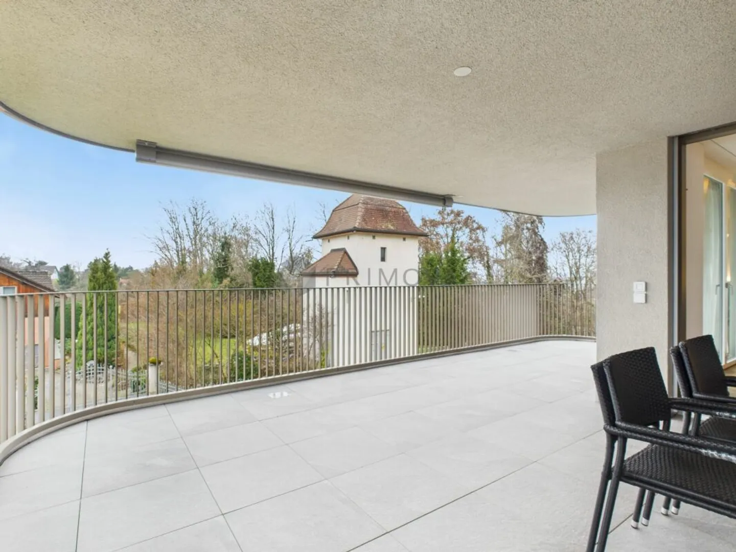 Geräumige Wohnung mit Seeblick - Foto 1 von 10