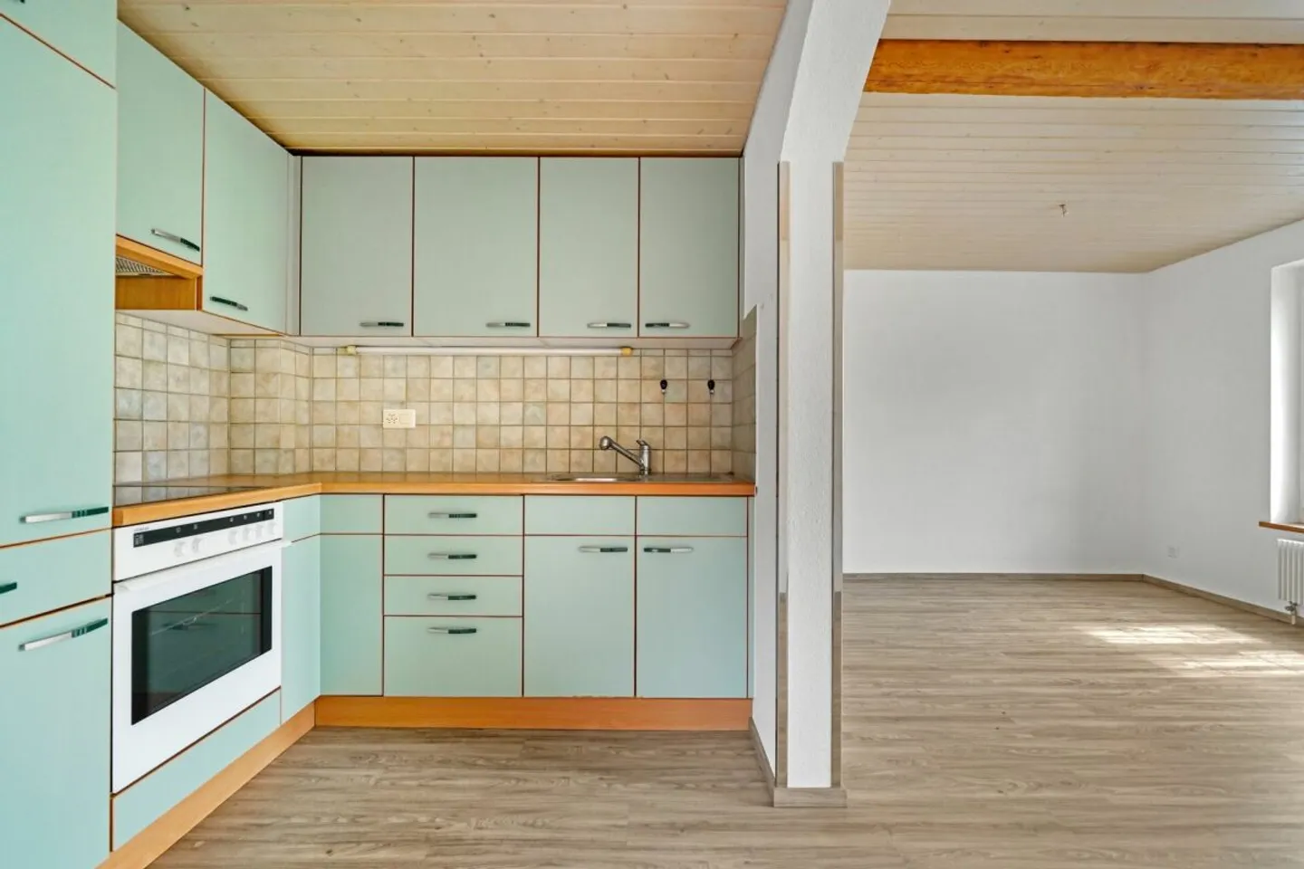 Affascinante casa unifamiliare con appartamento separato a un prezzo equo - Foto 12 di 13