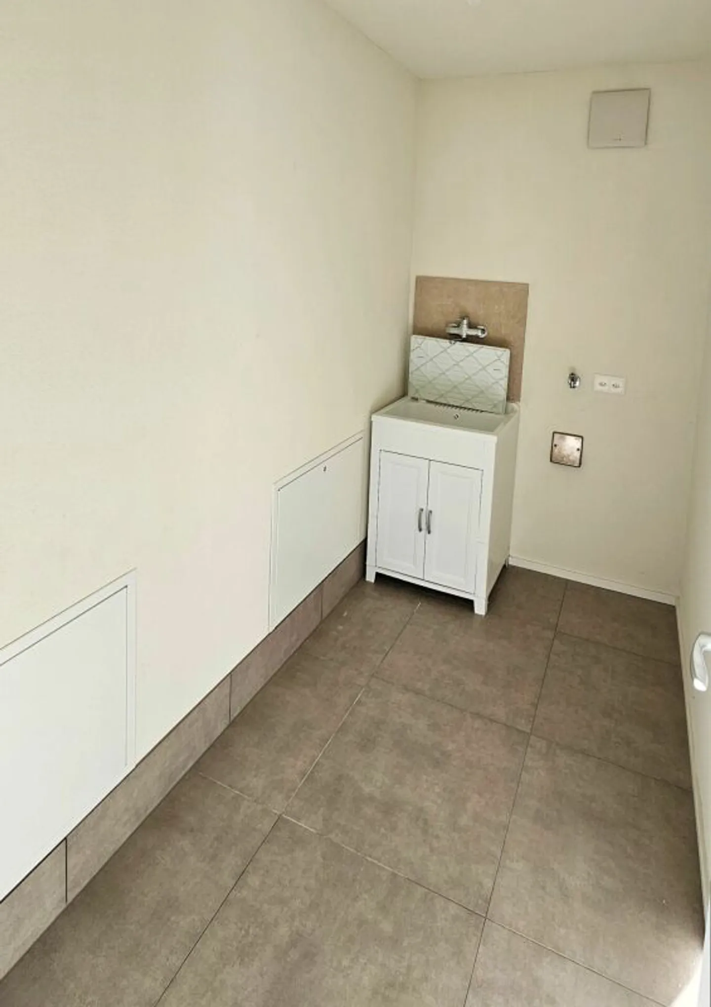 Modern Apartment in Malvaglia - Photo 10 of 13