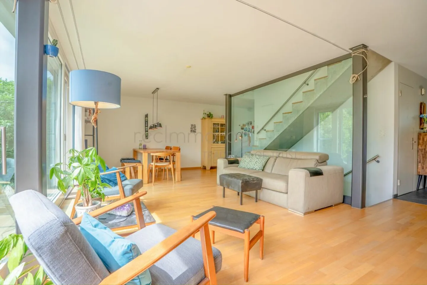 Casa a schiera di 6,5 stanze adatta alle famiglie con giardino e accesso diretto al garage sotterraneo a Obfelden - Foto 7 di 13