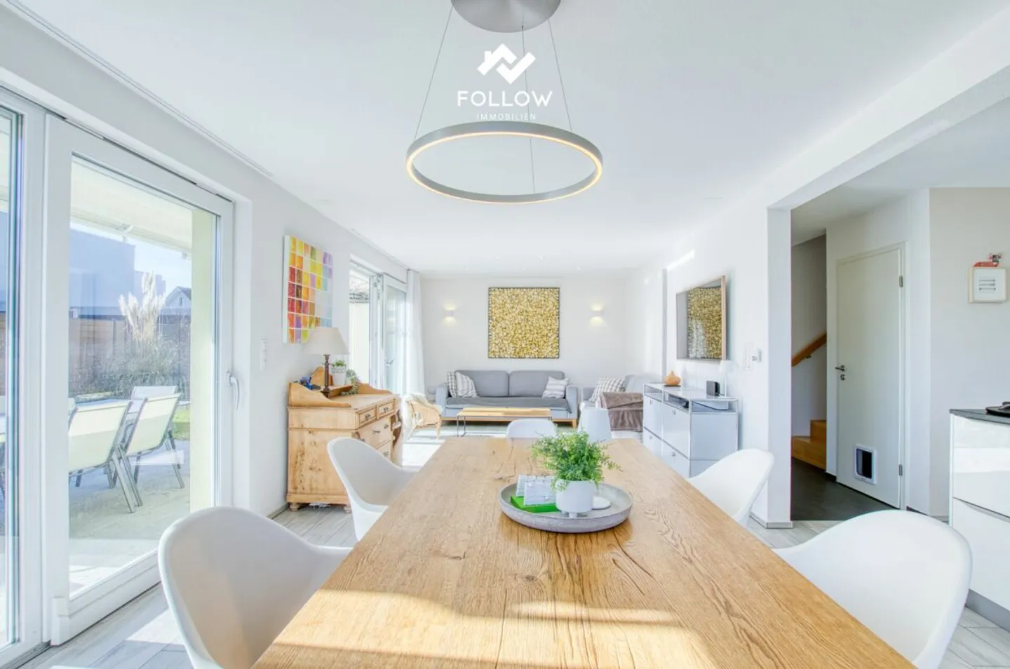 Charmantes Einfamilienhaus mit Garten - Foto 4 von 13