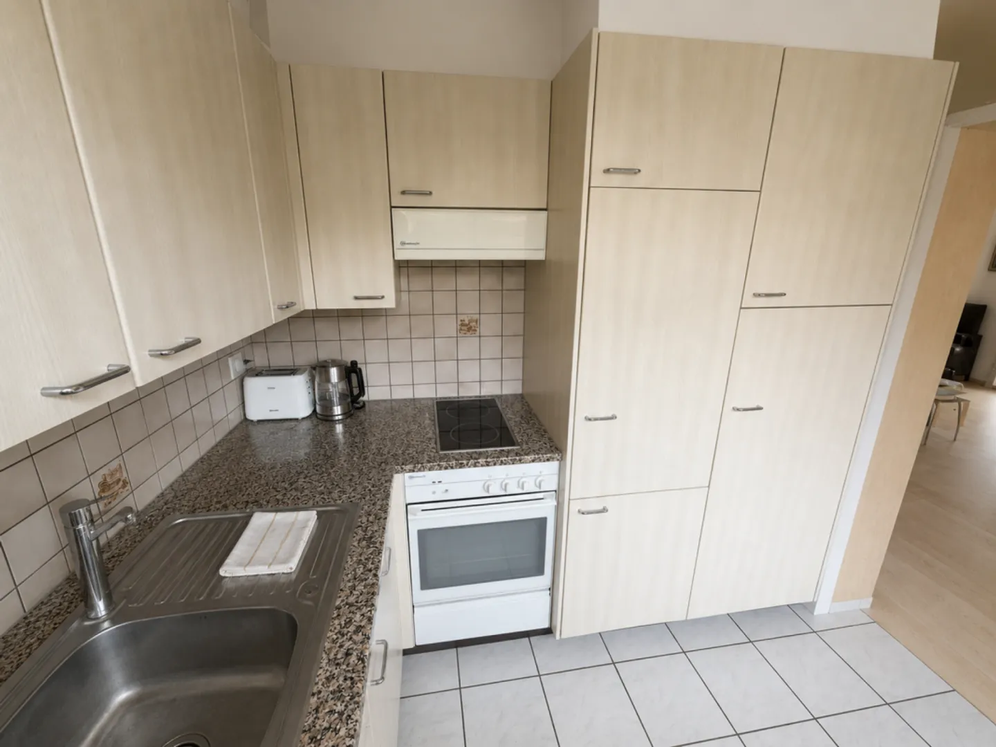 Schöne 1,5 Zimmer mit privater Terrasse - Foto 4 di 13