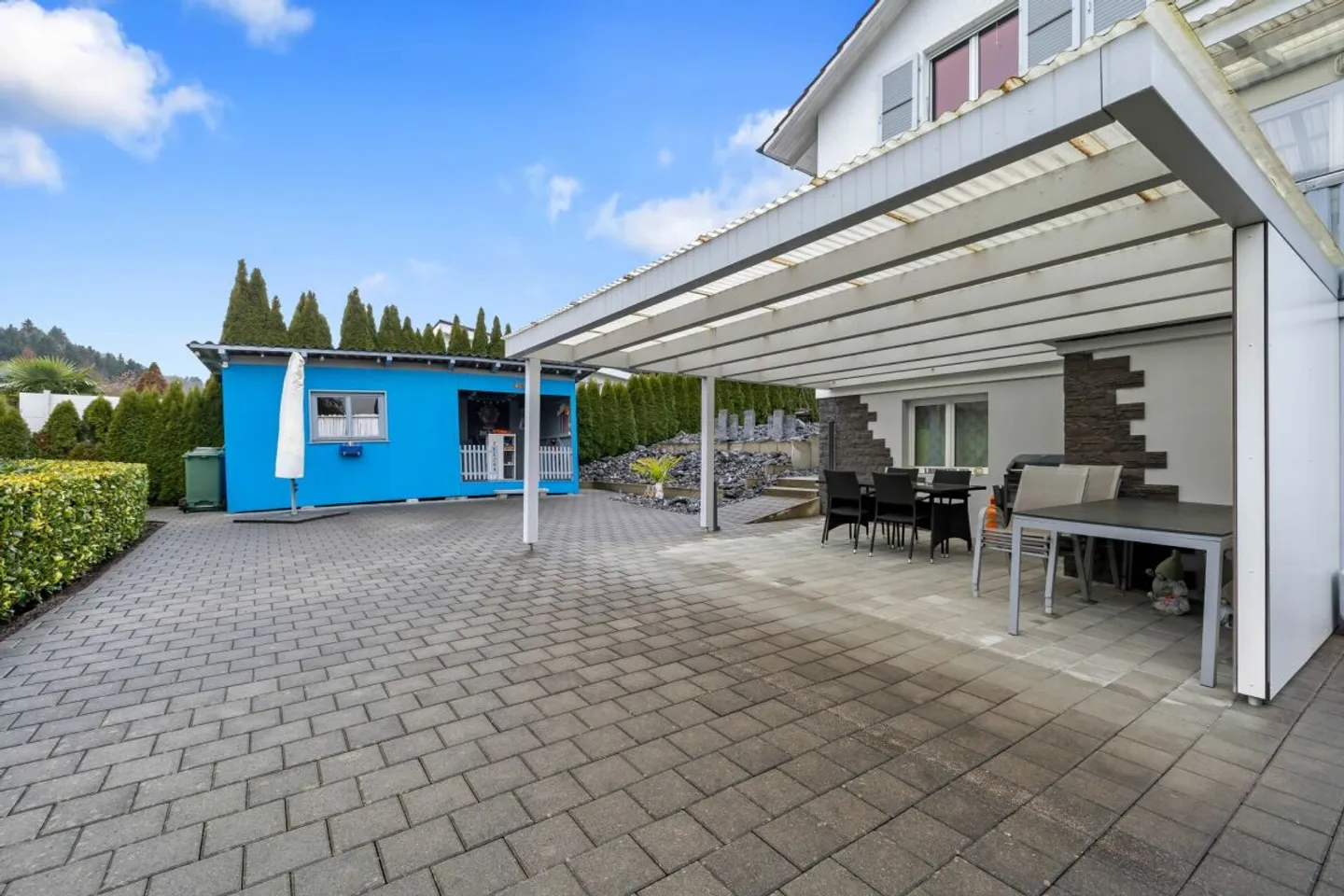 Charmante maison individuelle dans un emplacement élevé avec des possibilités d'utilisation variées. - Photo 11 sur 13