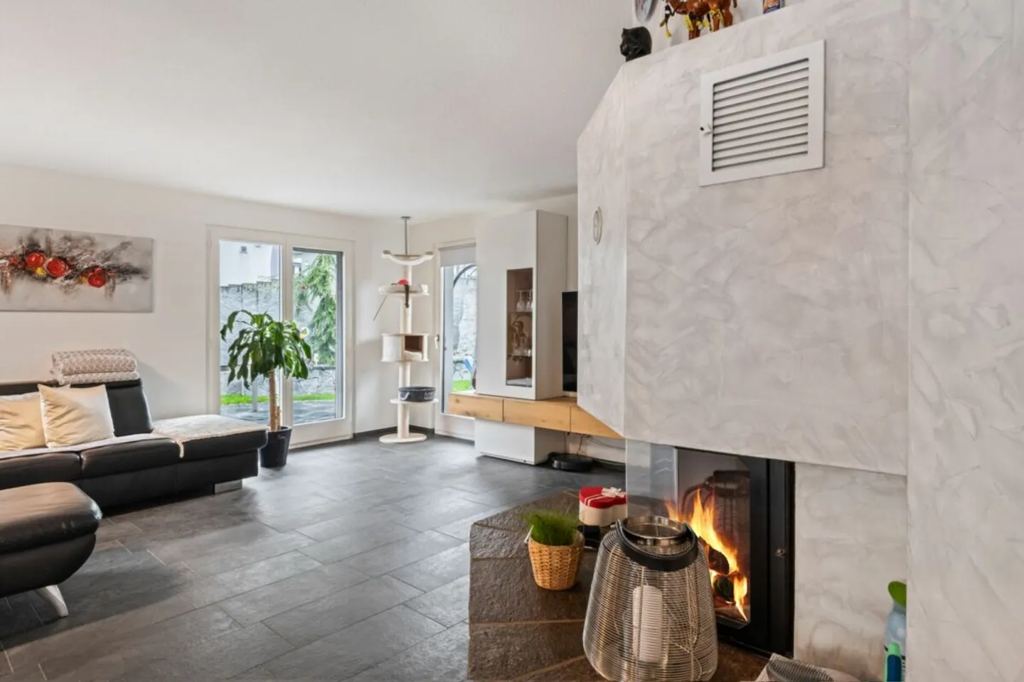 Casa spaziosa e adatta alle famiglie con giardino soleggiato in posizione privilegiata! - Foto 7 di 13