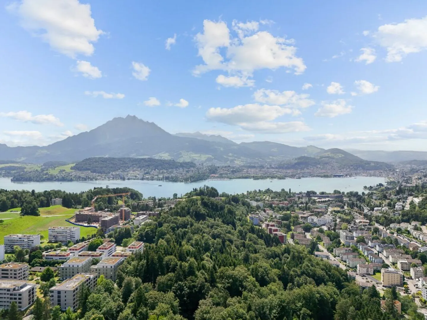 Appartamento 5.5 stanze con due balconi e vista sul Pilatus - Foto 10 di 11