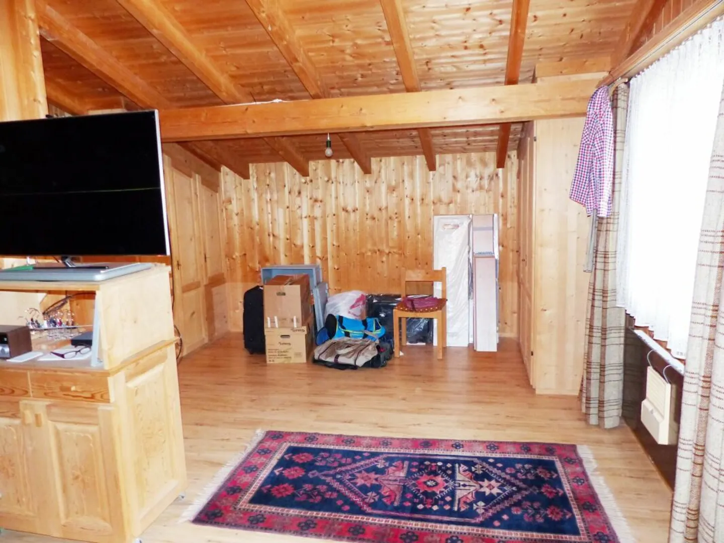 Cozy large 6.5 room detached house - Photo 12 of 13