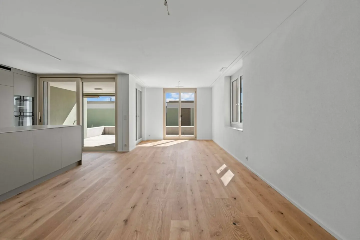 TILIA | Appartamento giardino 4.5 locali con vista parziale sul lago - D001 - Foto 2 di 13