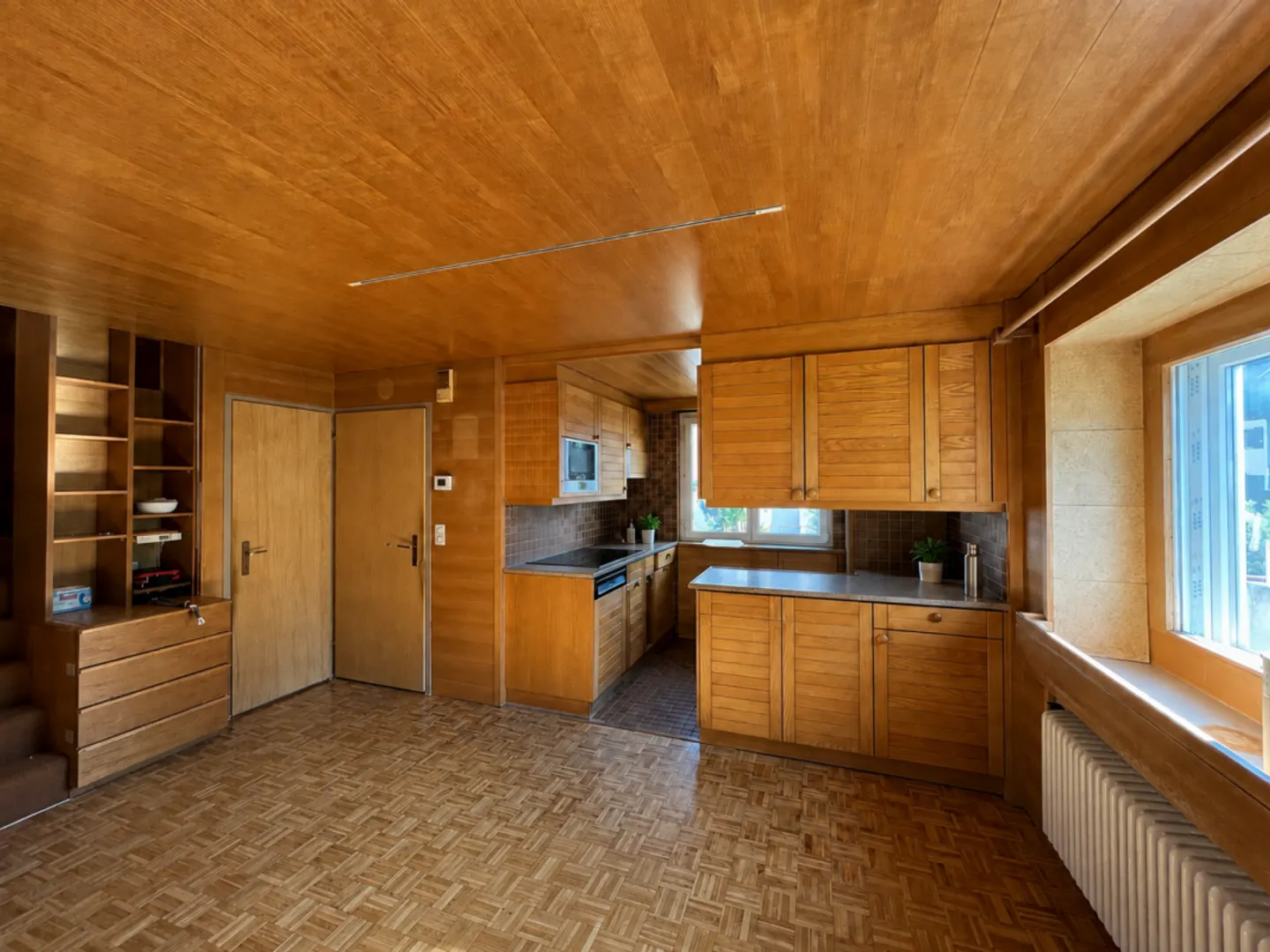 Corner Townhouse in a Family-Friendly Residential Area - Photo 5 of 12