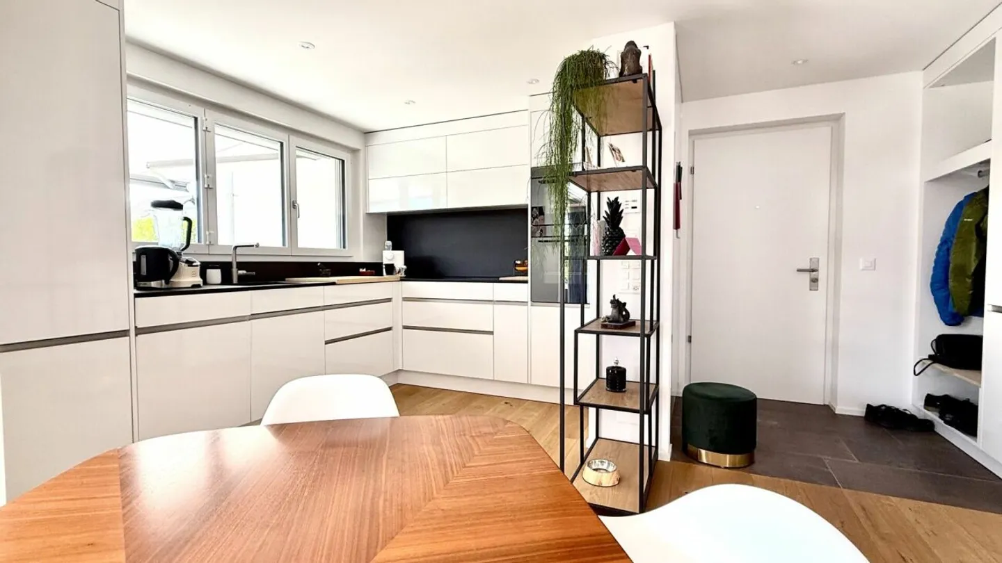 Appartement penthouse moderne comme neuf - un lieu de bien-être pour les connaisseurs ! - Photo 8 sur 13