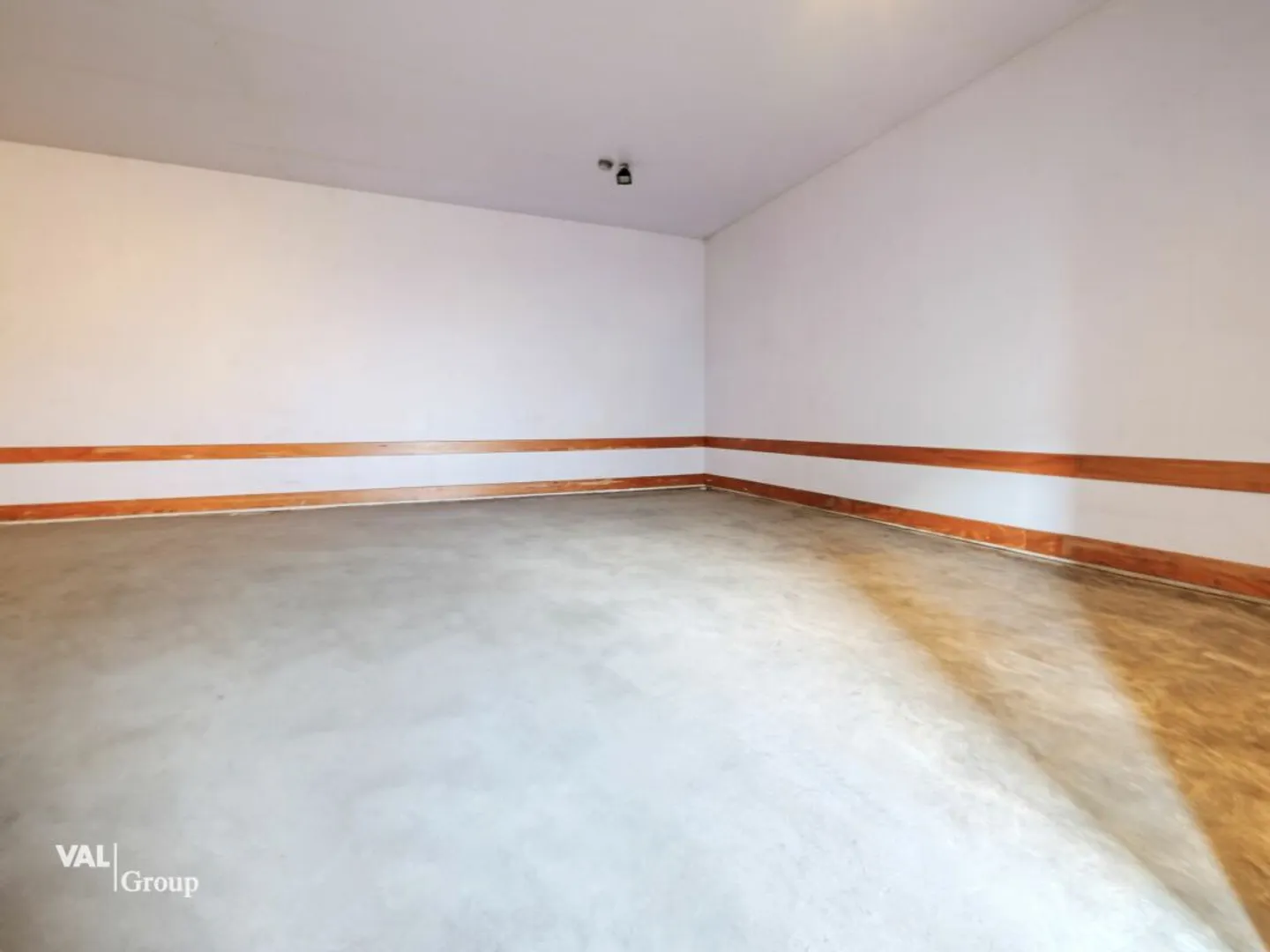 Storage Hall of 170m2 - Photo 7 of 8